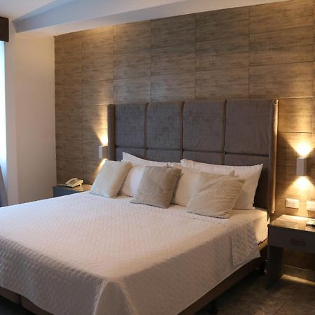 Hotel Presidente Internacional Guayaquil Bagian luar foto