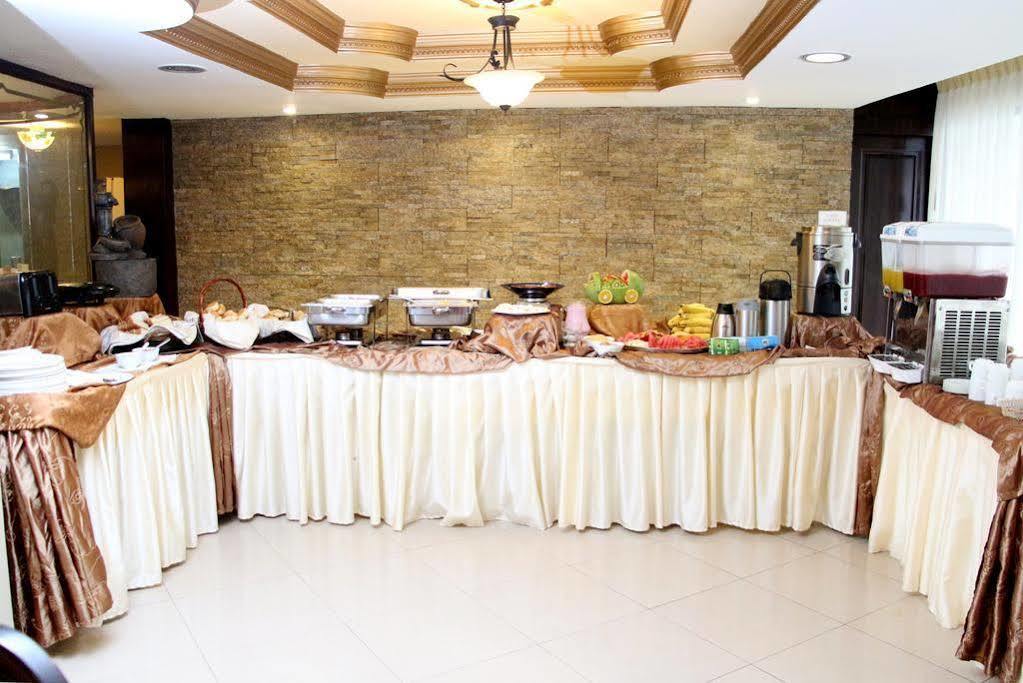Hotel Presidente Internacional Guayaquil Bagian luar foto